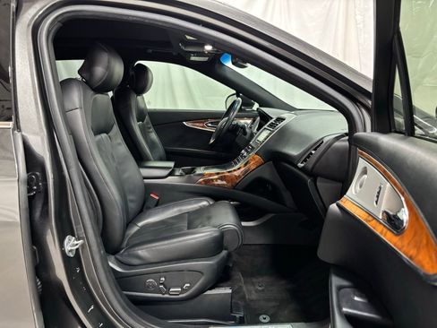 Used 2017 Lincoln MKX Reserve w/ Luxury Package image 15