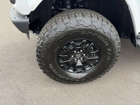 New 2026 Ford Bronco Raptor AWD/4WD image 10