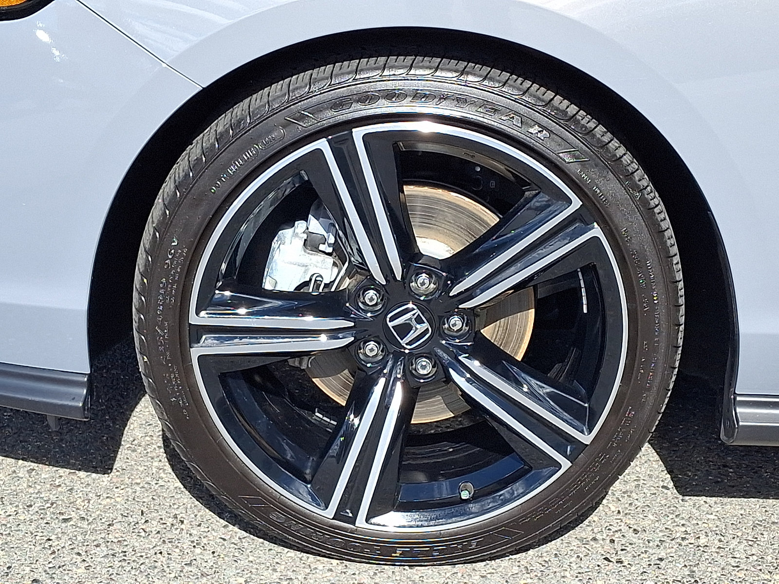 Used 2025 Honda Accord Sport image 8