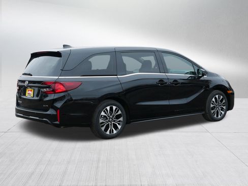 New 2026 Honda Odyssey Elite image 7