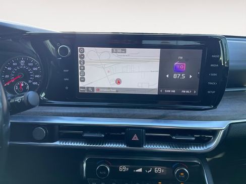 Used 2022 Kia K5 EX image 18
