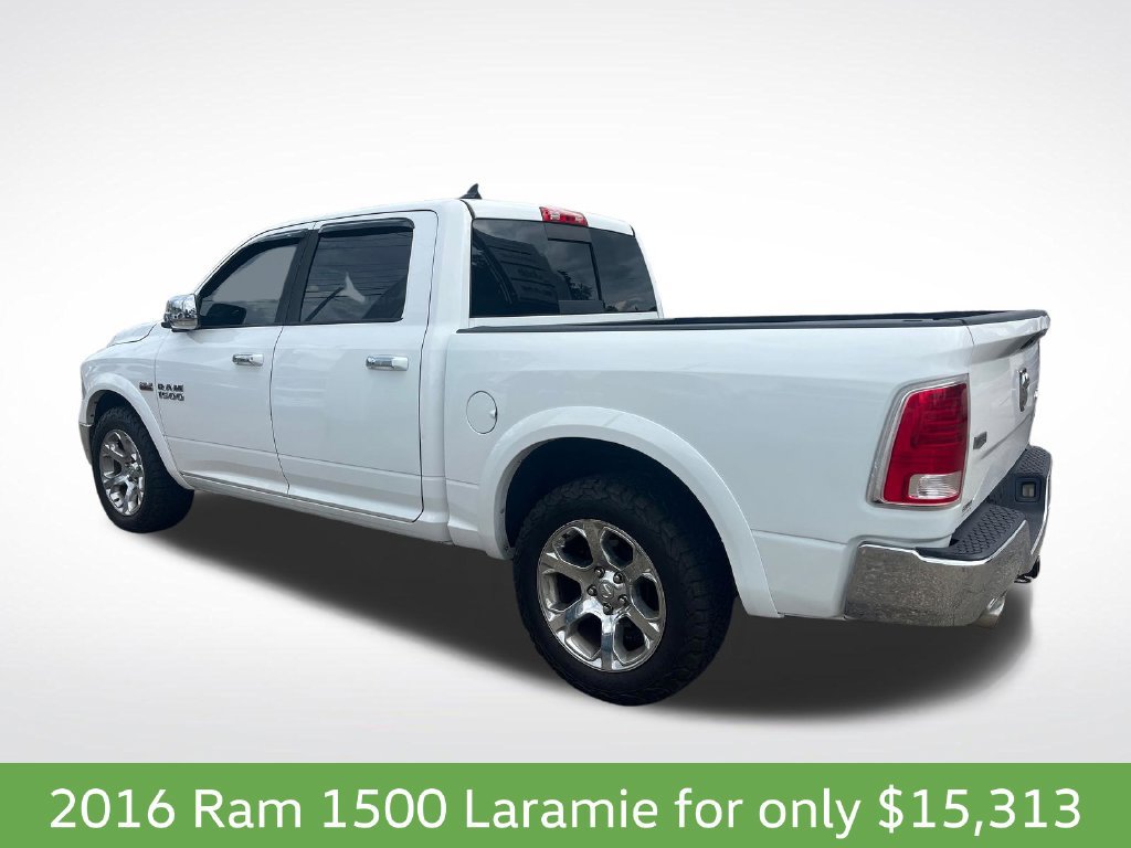 Used 2016 RAM 1500 Laramie w/ Convenience Group AWD/4WD image 3