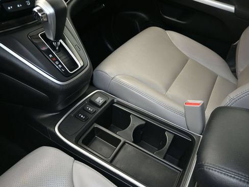 Used 2016 Honda CR-V Touring image 24