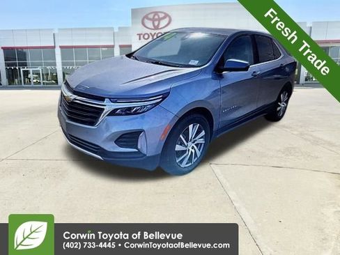 Used 2024 Chevrolet Equinox LT w/ LPO, Floor Liner Package image 1