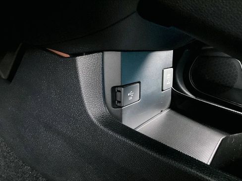 Used 2019 Honda Civic LX image 16