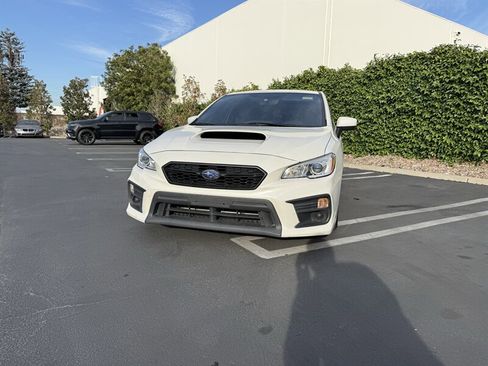 Used 2020 Subaru WRX image 8