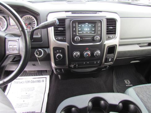 Used 2018 RAM 3500 Lone Star AWD/4WD image 16