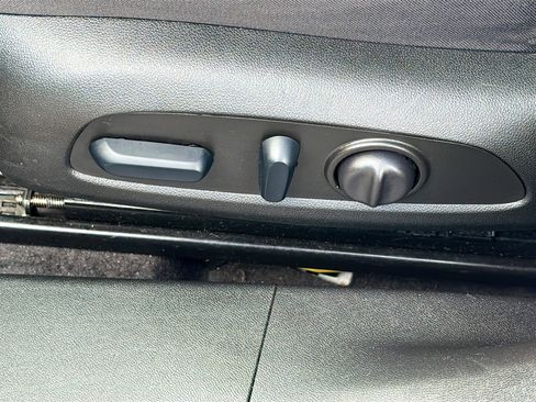 Used 2025 Chevrolet Malibu LT FWD image 24