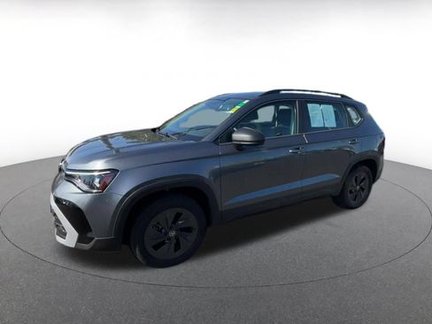 Used 2026 Volkswagen Taos S FWD image 6
