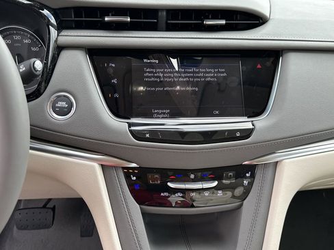 New 2026 Cadillac XT5 Premium Luxury w/ Driver Assist Package FWD image 21