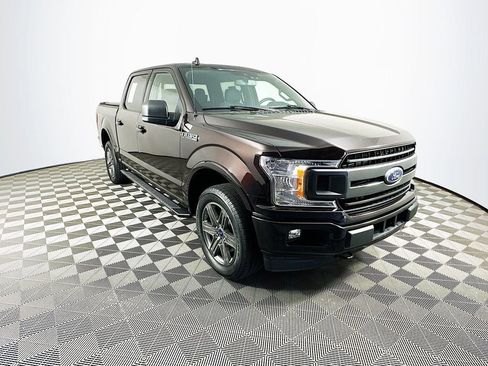Used 2020 Ford F150 XLT w/ Equipment Group 302A Luxury AWD/4WD image 2