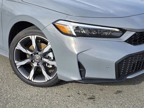 New 2026 Honda Civic Sport Touring image 9