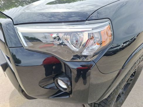 Used 2020 Toyota 4Runner TRD Pro AWD/4WD image 10