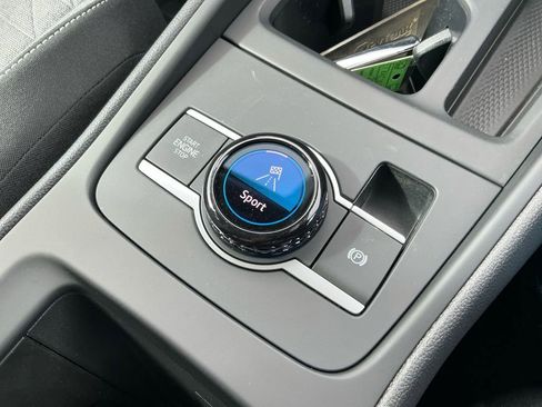 New 2026 Volkswagen Tiguan S AWD/4WD image 19