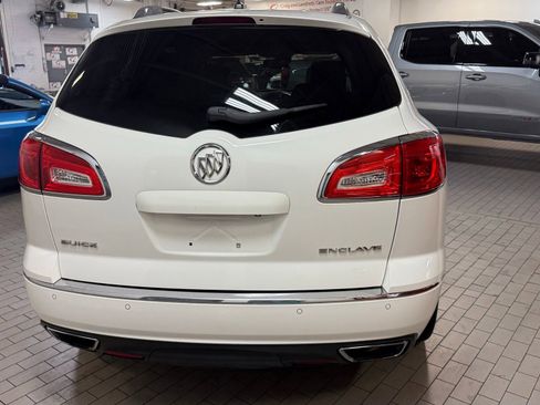 Used 2015 Buick Enclave Leather FWD image 4