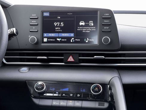 Certified 2026 Hyundai Elantra Hybrid FWD image 19