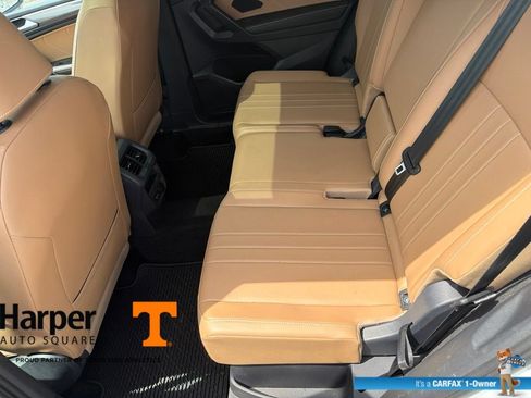 Used 2024 Volkswagen Tiguan SE R-Line AWD/4WD image 10