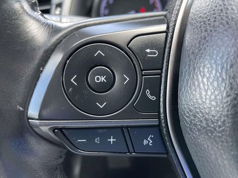 Used 2021 Toyota Camry SE image 32