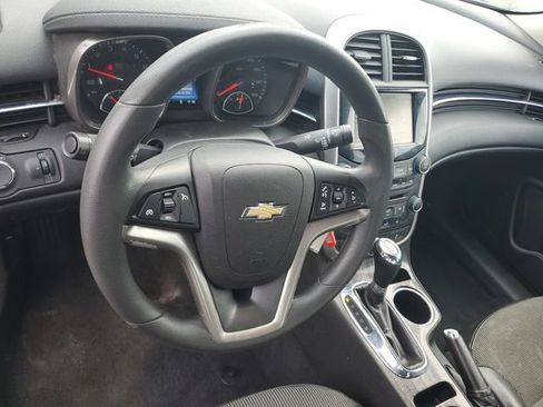 Used 2015 Chevrolet Malibu LT w/ Power Convenience Package FWD image 12
