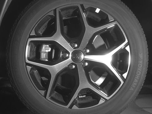 Used 2025 Jeep Compass Limited AWD/4WD image 9