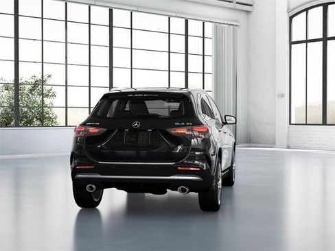 Certified 2025 Mercedes-Benz GLA 35 AMG 4MATIC image 24