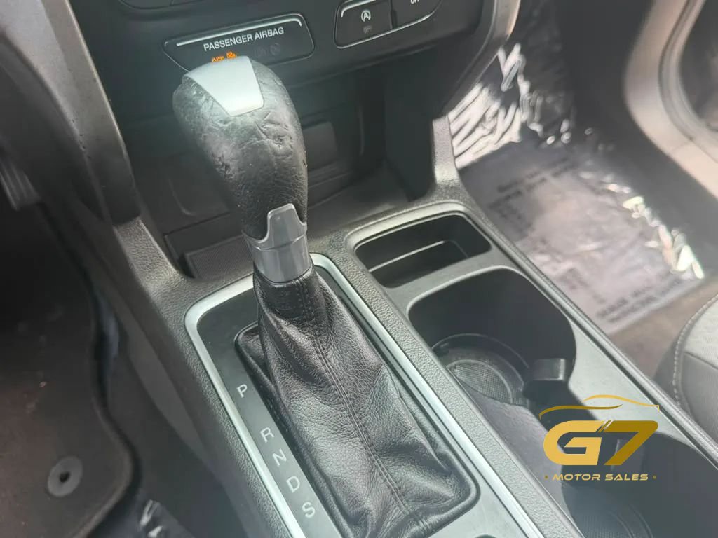 Used 2017 Ford Escape SE FWD image 20