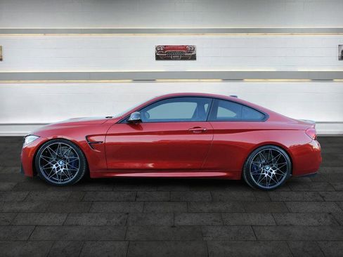 Used 2018 BMW M4 Coupe w/ Competition Package image 4