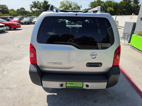 Used 2015 Nissan Xterra X RWD image 13