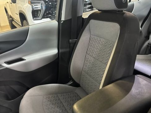 Used 2024 Chevrolet Equinox LS FWD image 8