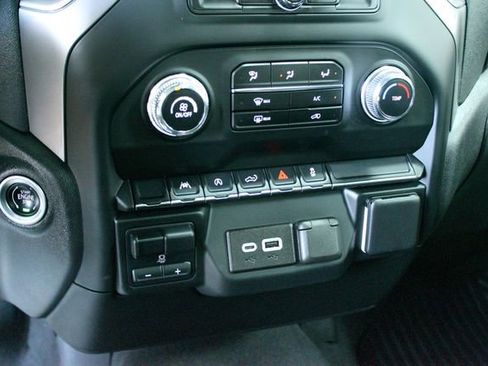 Used 2024 GMC Sierra 1500 Pro w/ Pro Value Package image 16