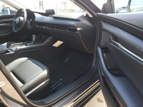 Used 2026 MAZDA MAZDA3 2.5 S Sedan w/ Preferred Pkg FWD image 6