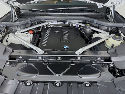 Certified 2023 BMW X5 sDrive40i w/ Parking Assistance Package image 31