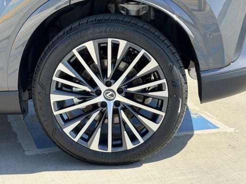 New 2026 Lexus RX 350h image 14