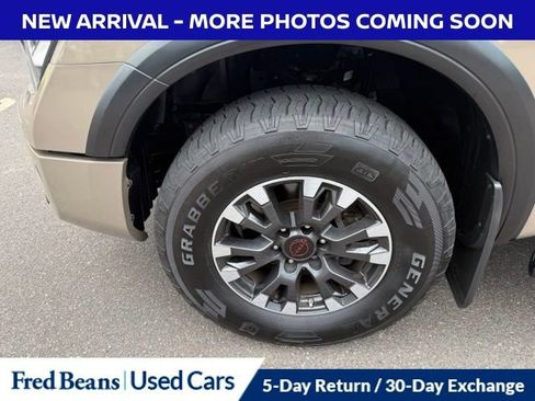 Used 2023 Nissan Titan PRO-4X w/ Pro-4x Convenience Package AWD/4WD image 5