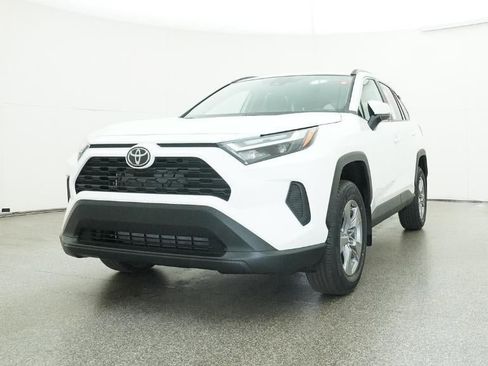 New 2025 Toyota RAV4 XLE image 24