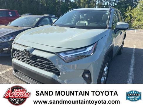 Used 2022 Toyota RAV4 XLE Premium image 1