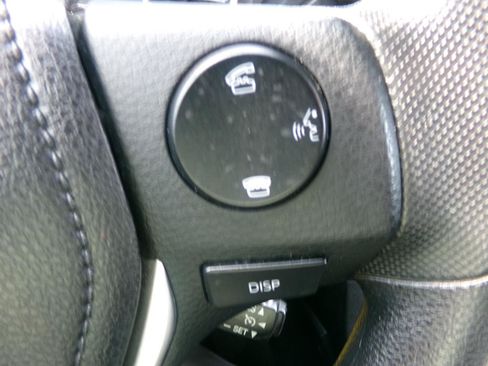 Used 2016 Toyota Corolla LE FWD image 14