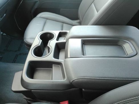 Used 2026 GMC Sierra 1500 SLT RWD image 42