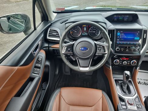 Used 2023 Subaru Forester Touring AWD/4WD image 19
