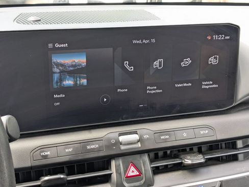 Used 2025 Kia K4 FWD image 18