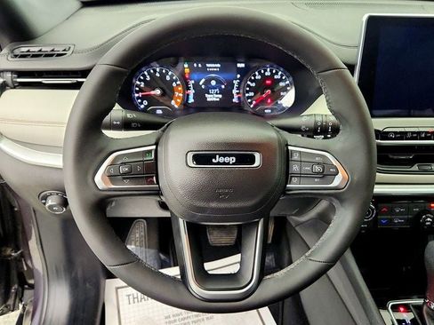Used 2024 Jeep Compass Limited AWD/4WD image 13