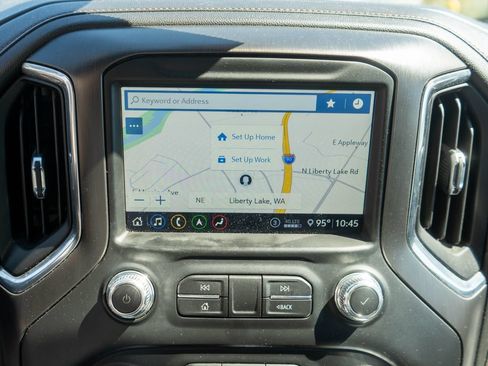 Used 2020 GMC Sierra 1500 AT4 w/ AT4 Premium Package AWD/4WD image 22