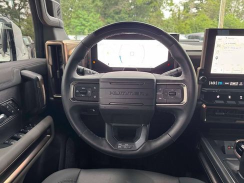 Used 2024 GMC Hummer EV 3X w/ Extreme Off-Road Package AWD/4WD image 22