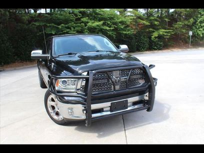 Used 2016 RAM 1500 Laramie w/ Convenience Group