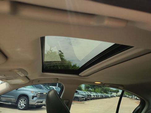 Used 2022 INFINITI Q50 Luxe w/ Cargo Package AWD/4WD image 18