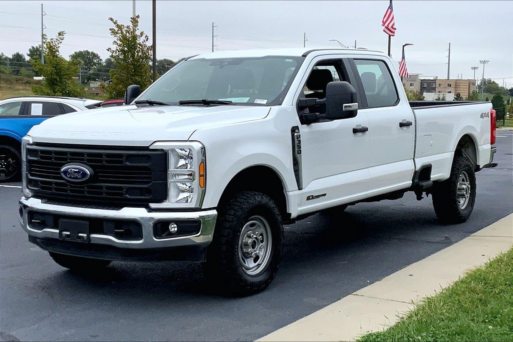 Used 2025 Ford F350 XL w/ XL Off-Road Package AWD/4WD image 5