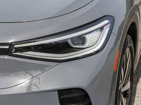Used 2023 Volkswagen ID.4 Pro S image 7