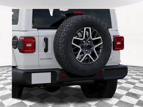 New 2026 Jeep Wrangler Unlimited Sahara AWD/4WD image 20