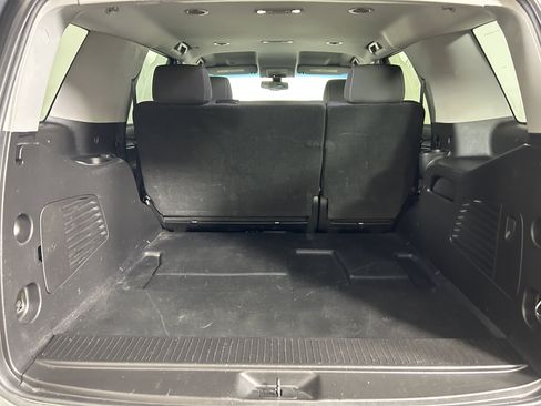 Used 2019 Chevrolet Tahoe 2WD image 23
