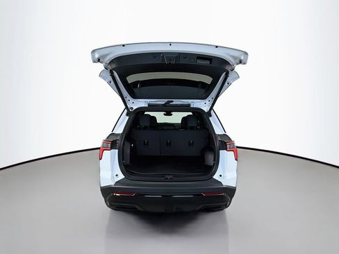 New 2027 Chevrolet Equinox RS w/ Safety and Technology Package AWD/4WD image 22